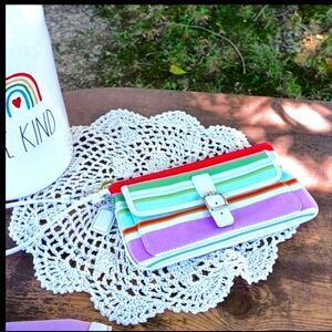 EUC/LN 🌞 COACH 🌞HAMPTON STRIPE wristlet 🦄 LEATHER & COTTON